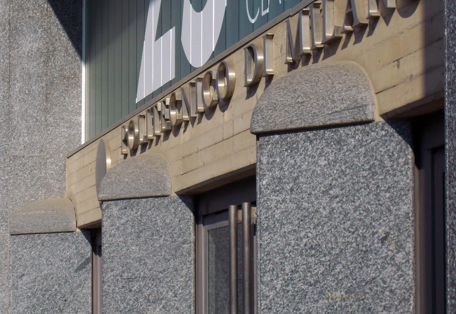 Building 25 Politecnico di Milano - Entrance detail