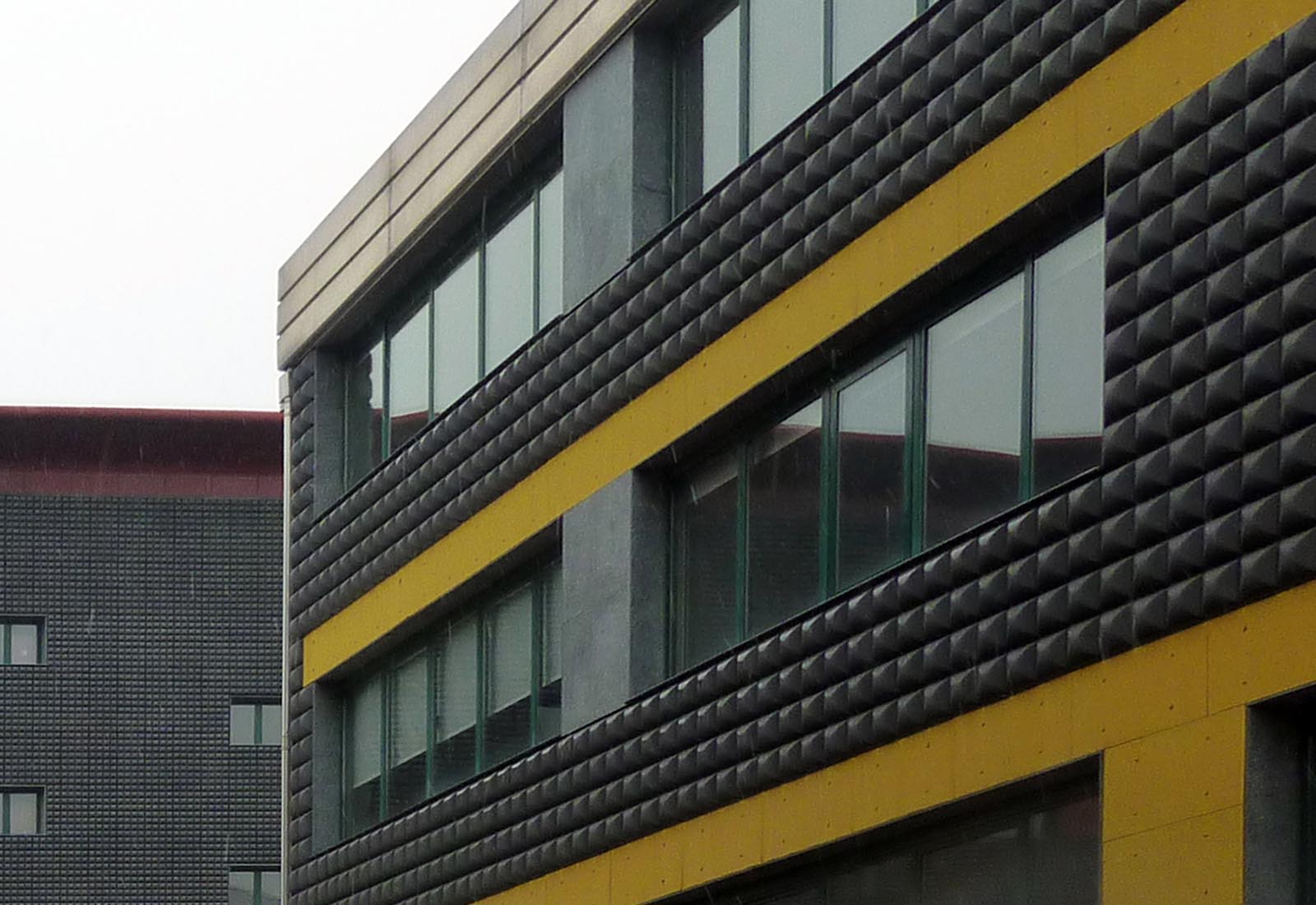 Building 25 Politecnico di Milano - The west facade