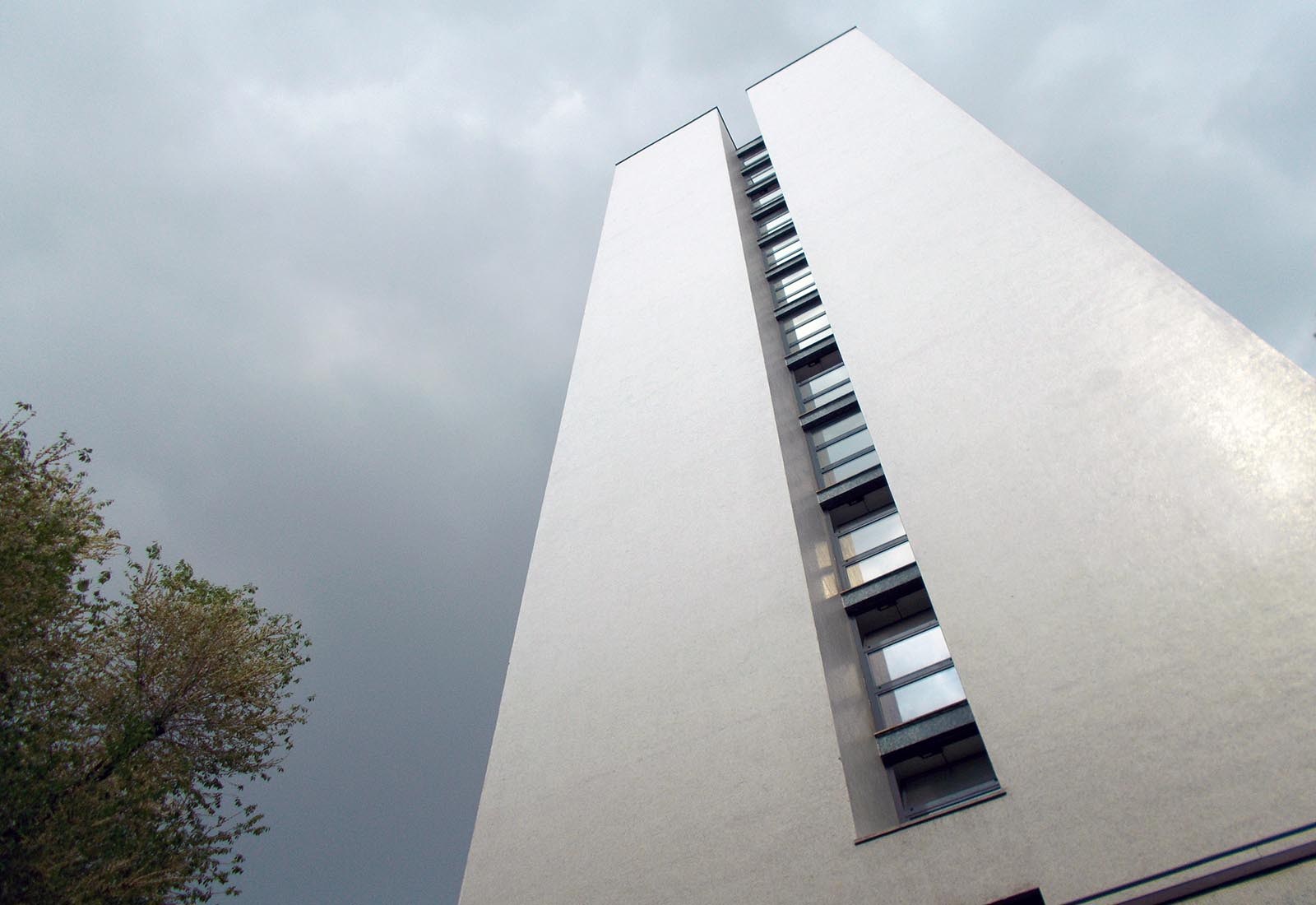 University residence in Corridoni street Milan - View of the tower B