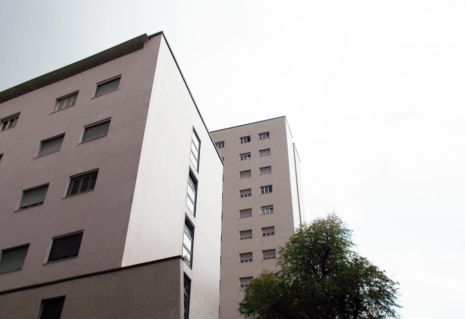 University residence in Corridoni street Milan - View from via Respighi