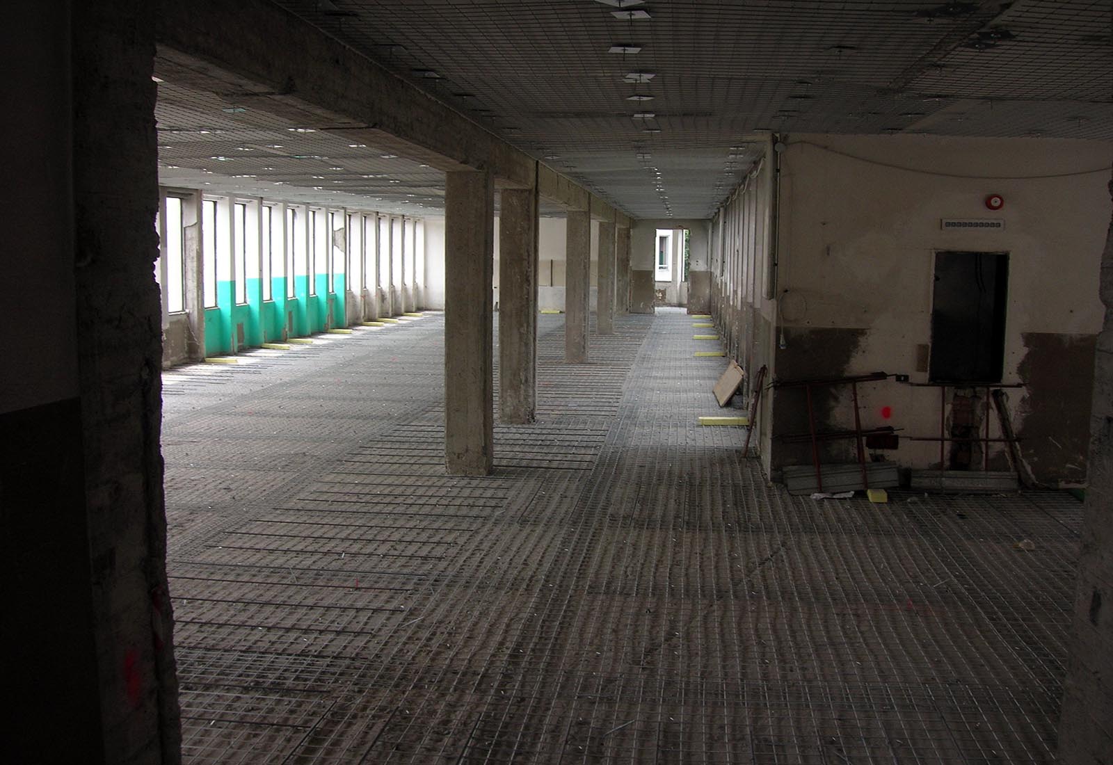 Manzoni school center in Milan - The reinforcement of the slabs