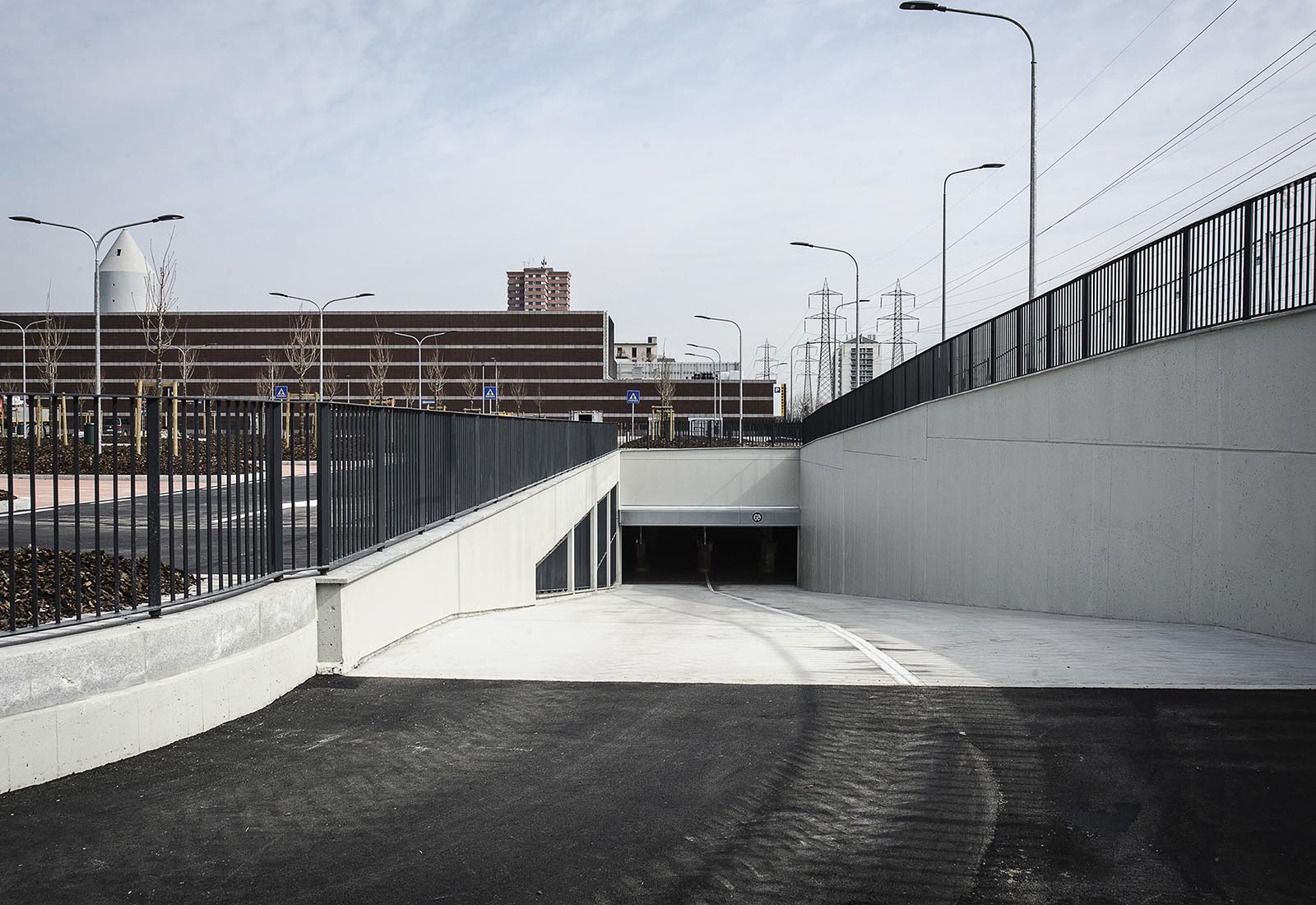 Underground garage in Adriano street Milan - Entrance on via Tognazzi side