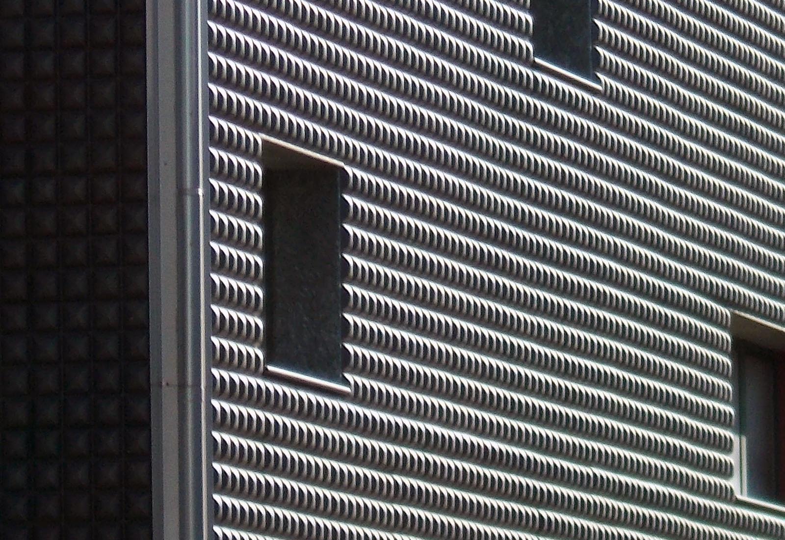 Building 22 Politecnico di Milano - Detail of the south facade