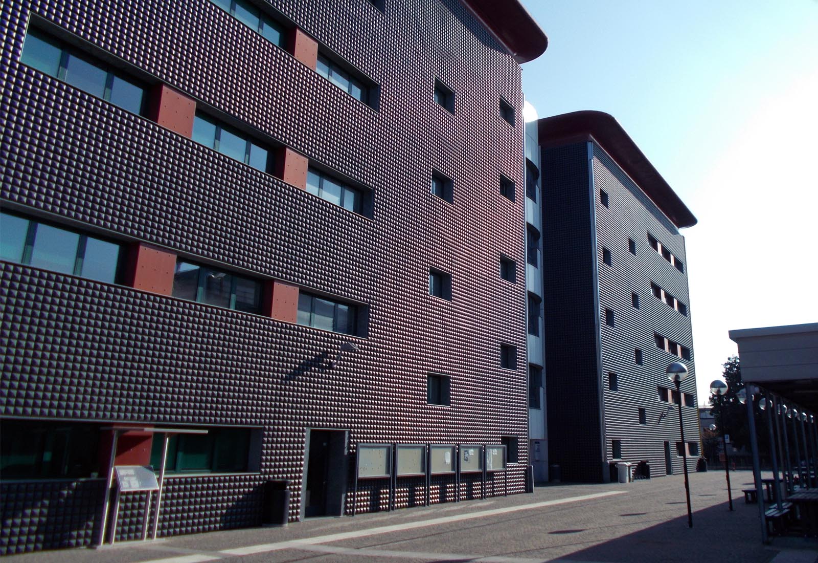 Building 22 Politecnico di Milano - The south facade