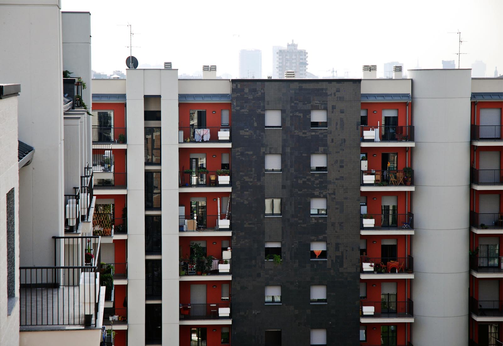 Residential ensemble Grazioli in Milan - View