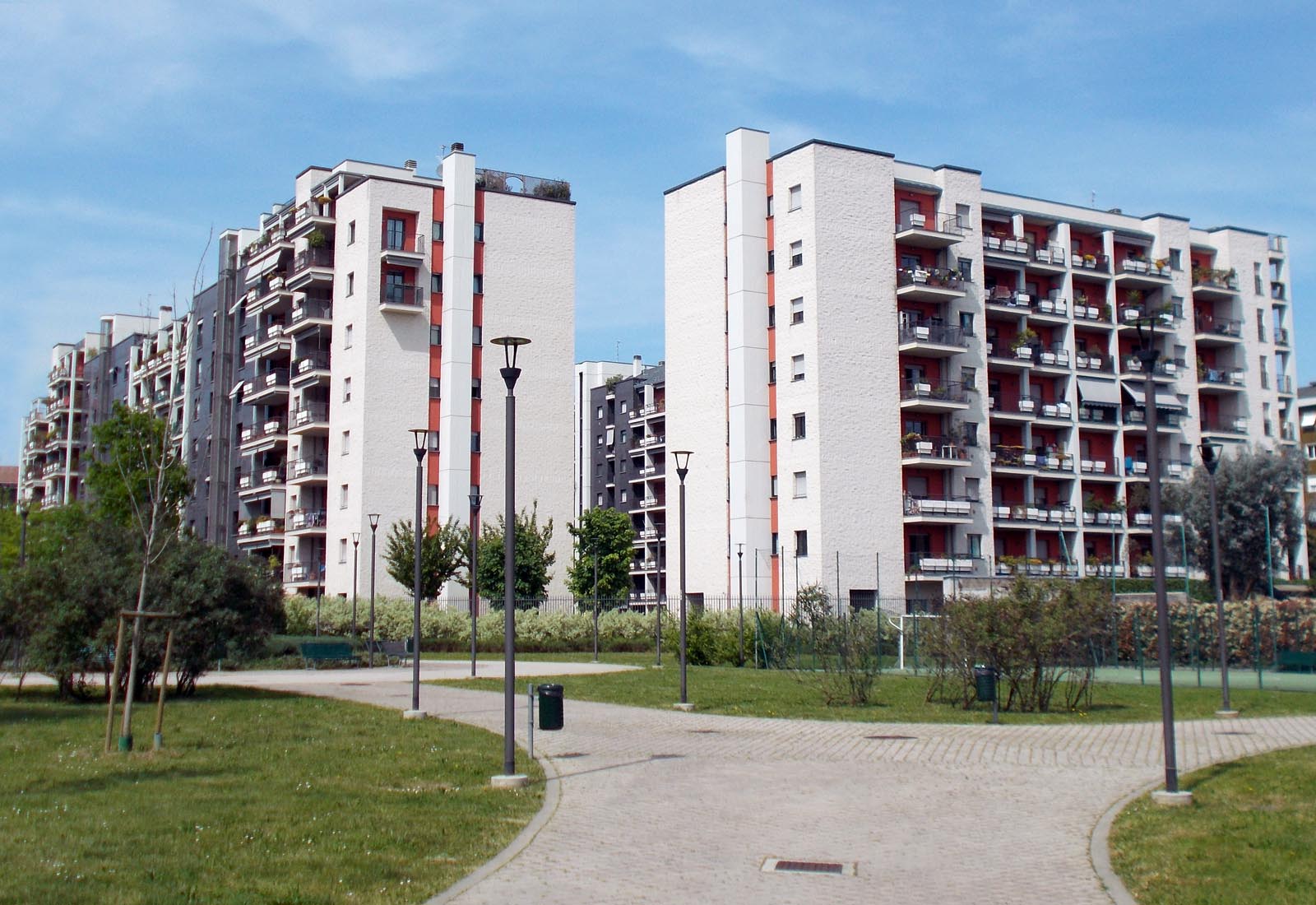 Residential ensemble Grazioli in Milan - View from the park