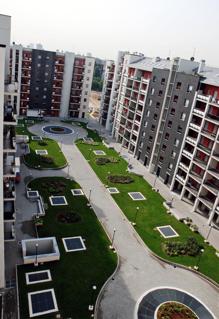 Residential ensemble Grazioli in Milan - The inner courtyard