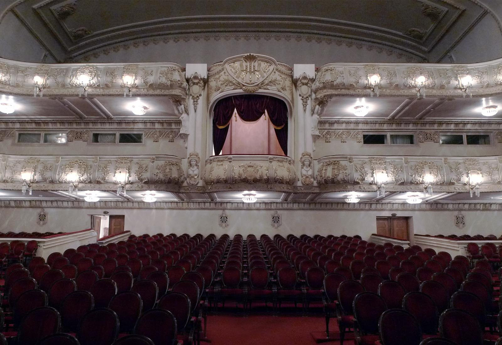 Baku Opera and Ballet Theatre - The presidential box - Current situation