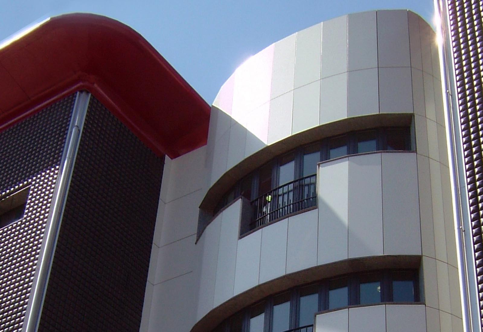 Edificio 22 Politecnico di Milano - Il corpo centrale