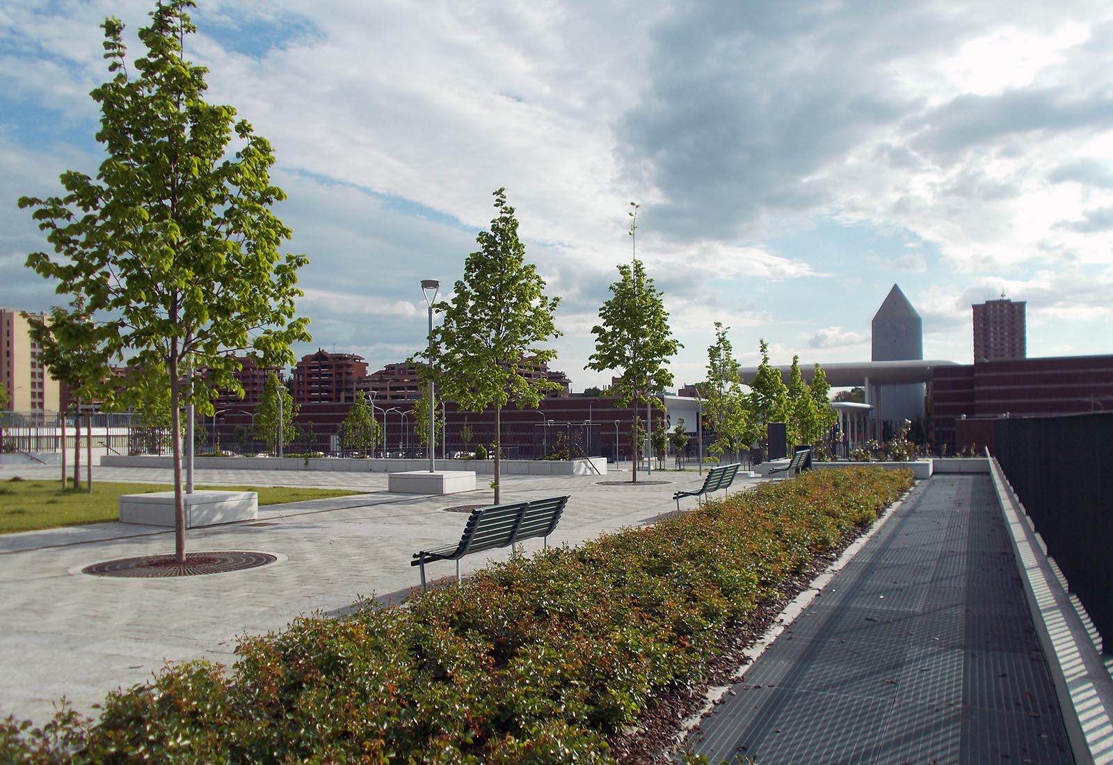 Square and parking lots in Adriano area Milan - The square