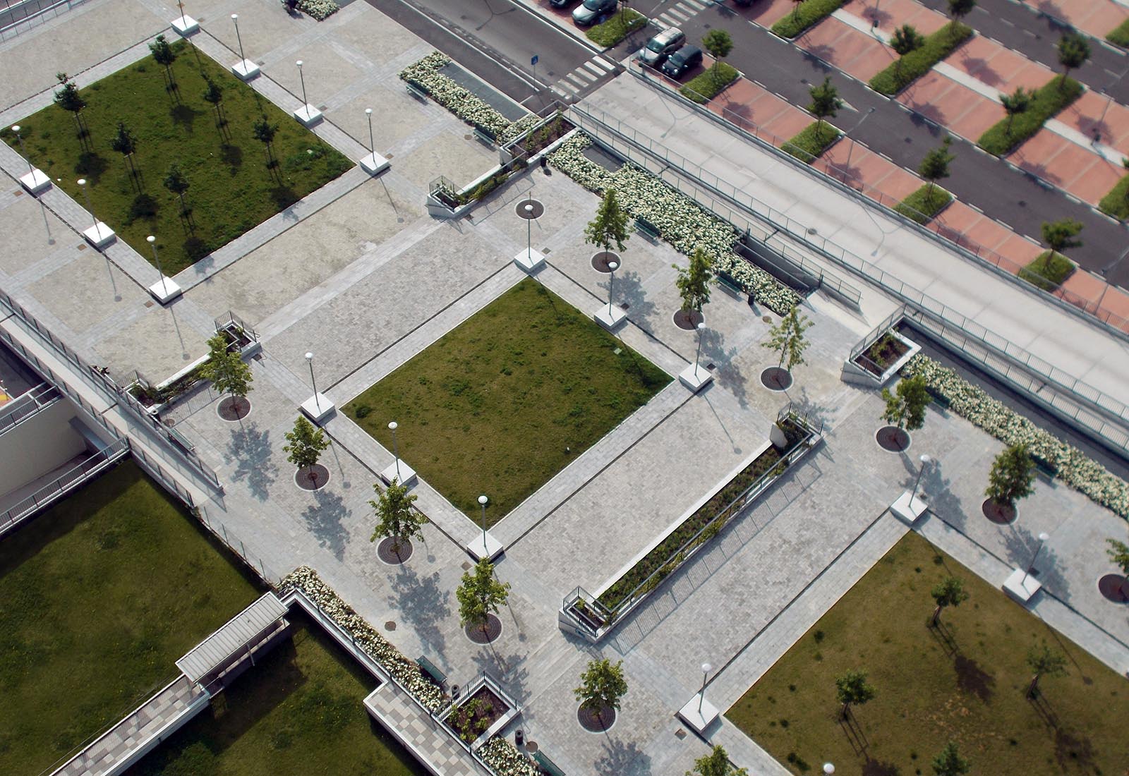 Square and parking lots in Adriano area Milan - The square