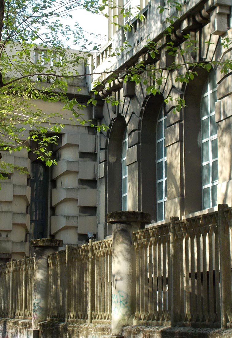 Photonics laboratories Politecnico di Milano - Detail of the facade