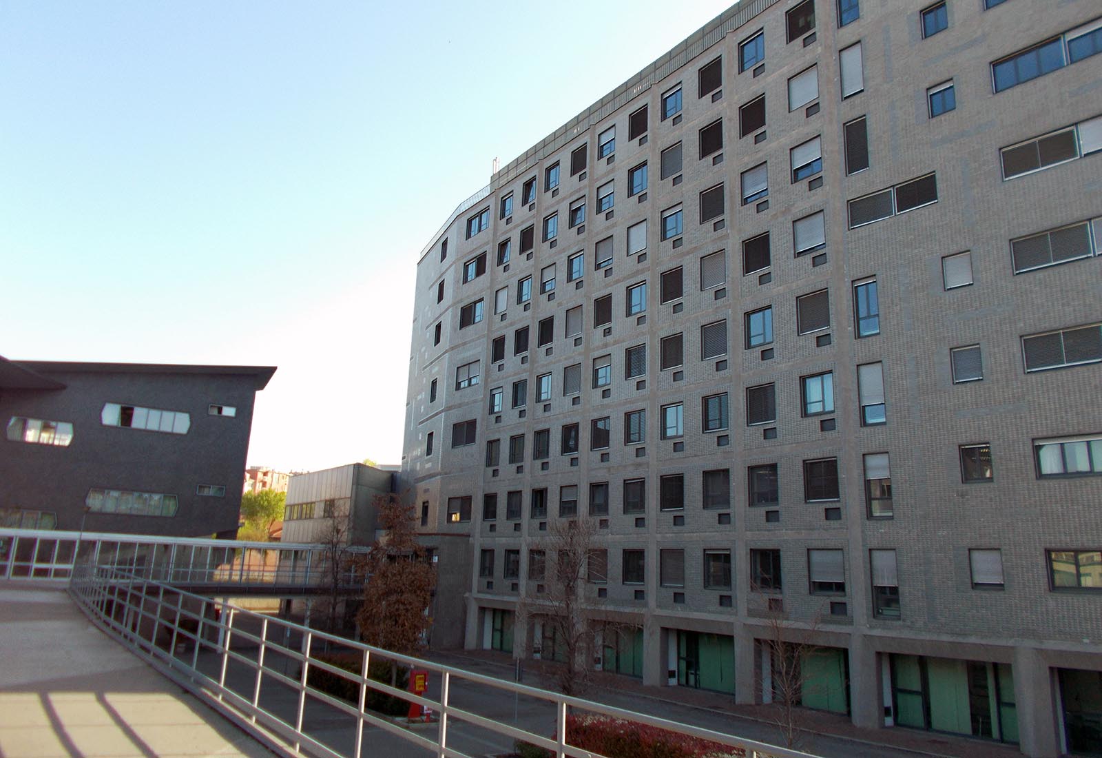 Building 14 Politecnico di Milano - The west facade