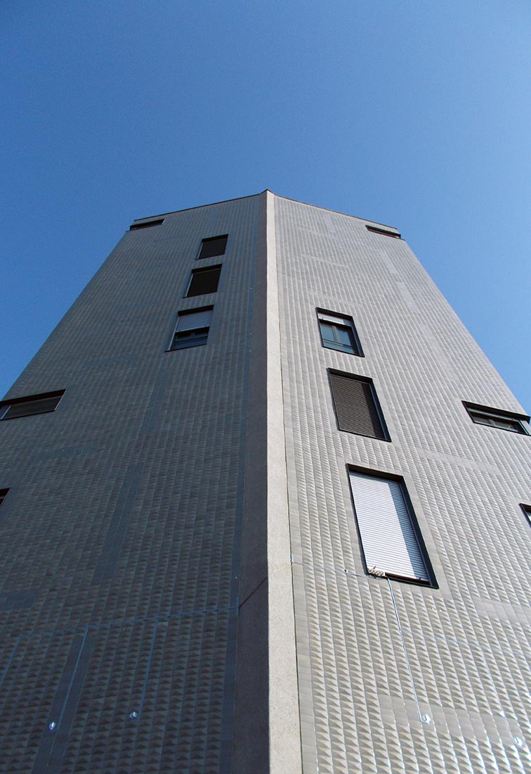 Building 14 Politecnico di Milano - The South facade