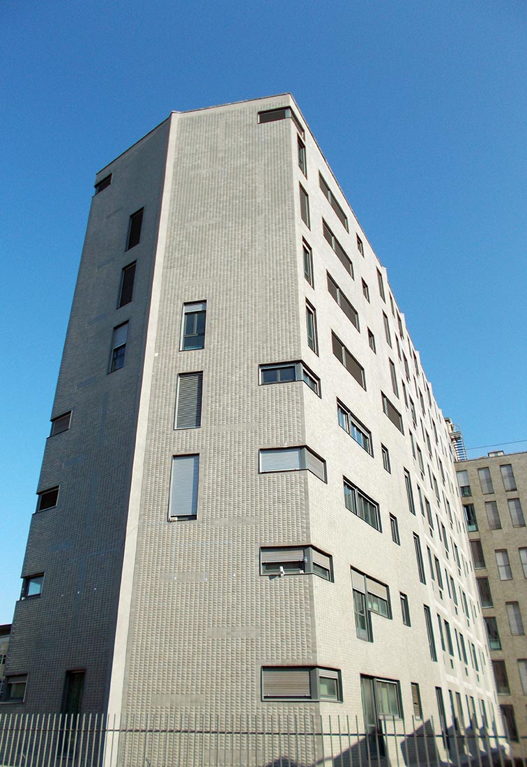 Building 14 Politecnico di Milano - South and East facades