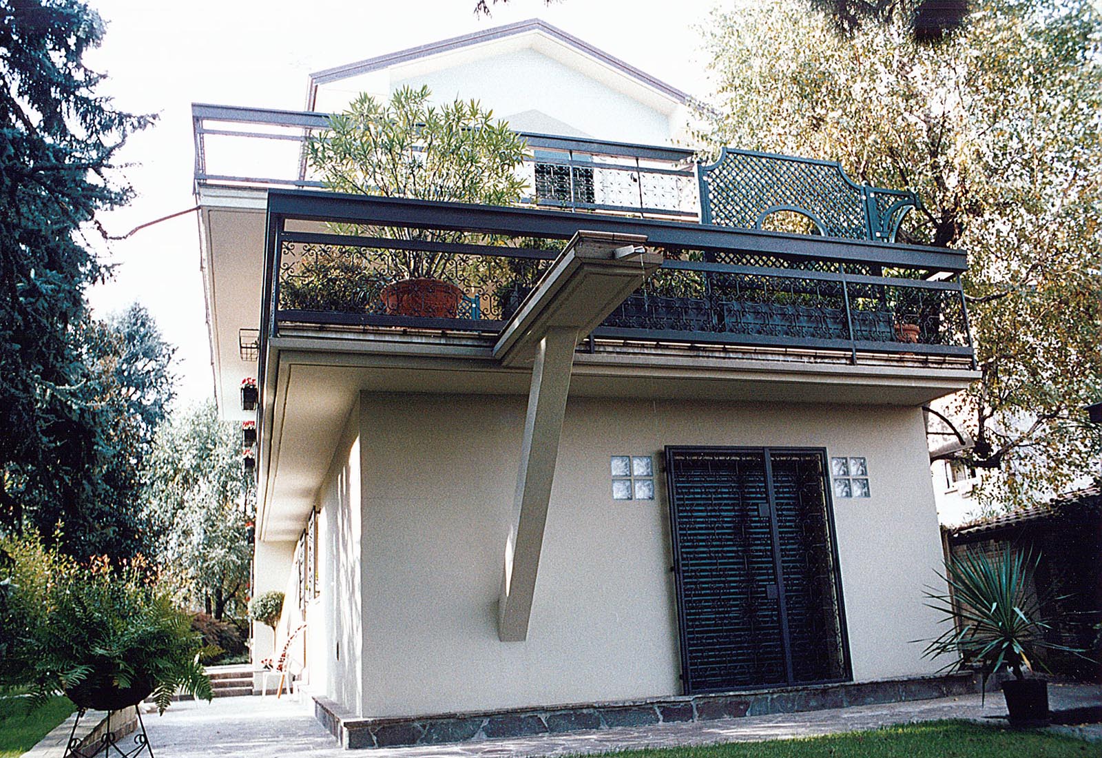 House extension in Giovanni XXIII street in Nerviano - View