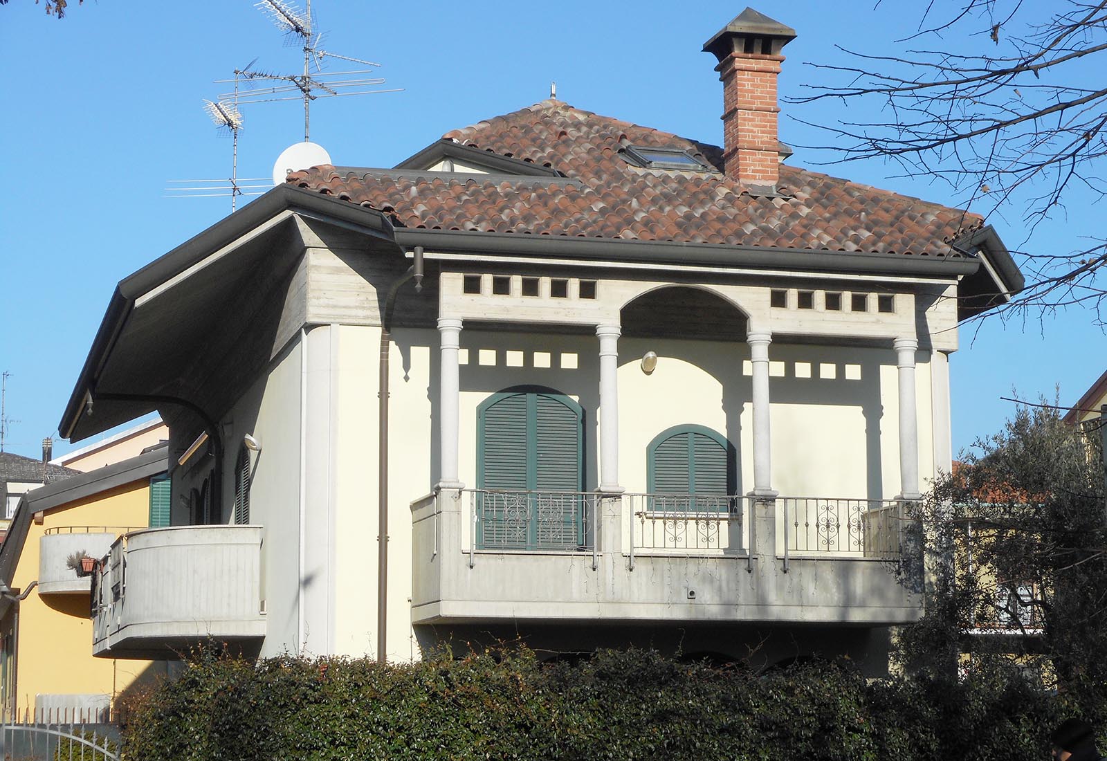 House in 4th november street in Pero - View