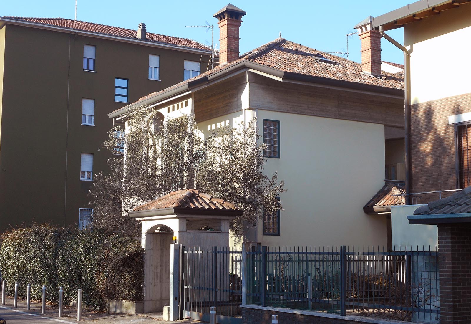 House in 4th november street in Pero - View