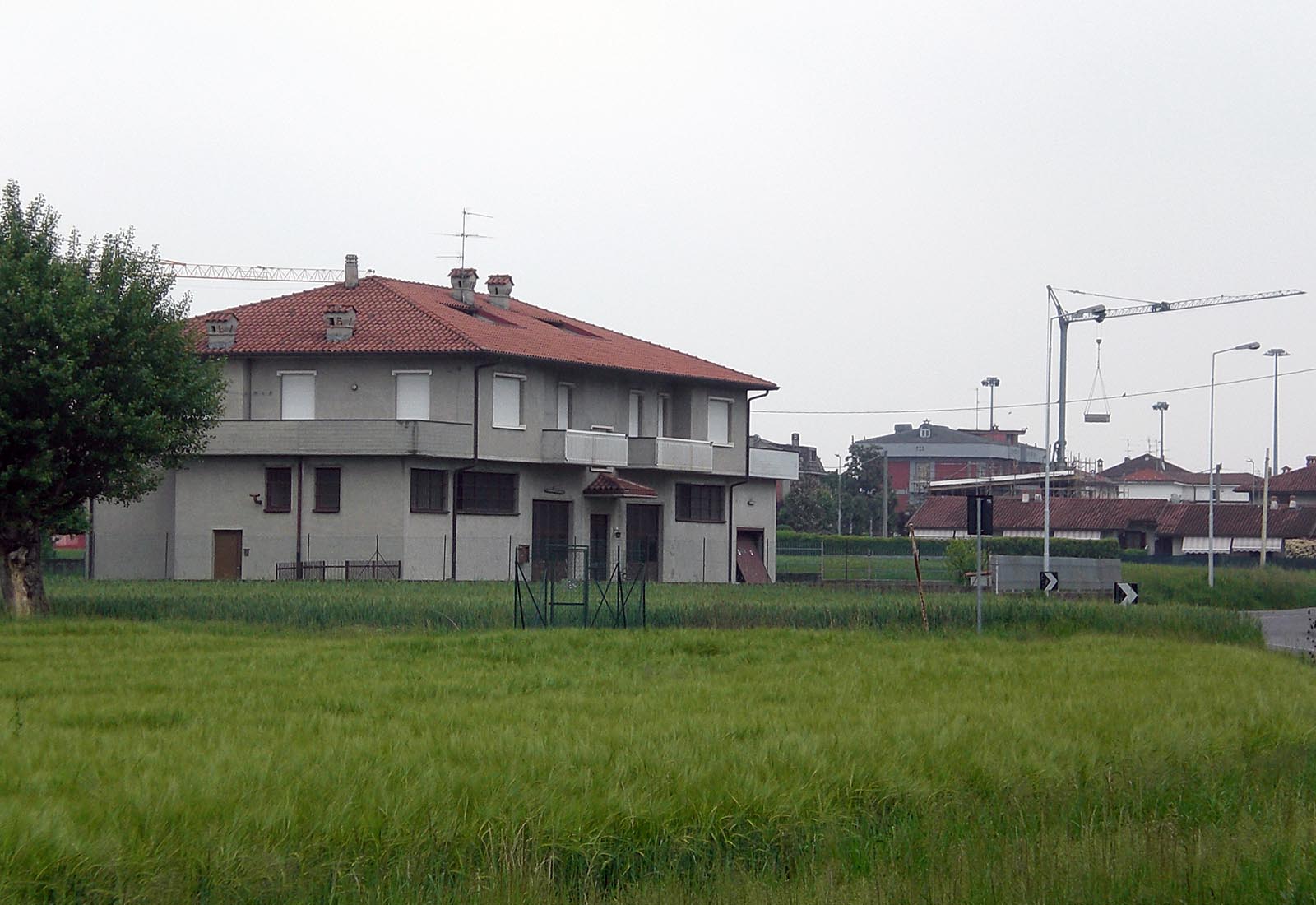 Ristrutturazione di edificio a Madone - Stato di fatto