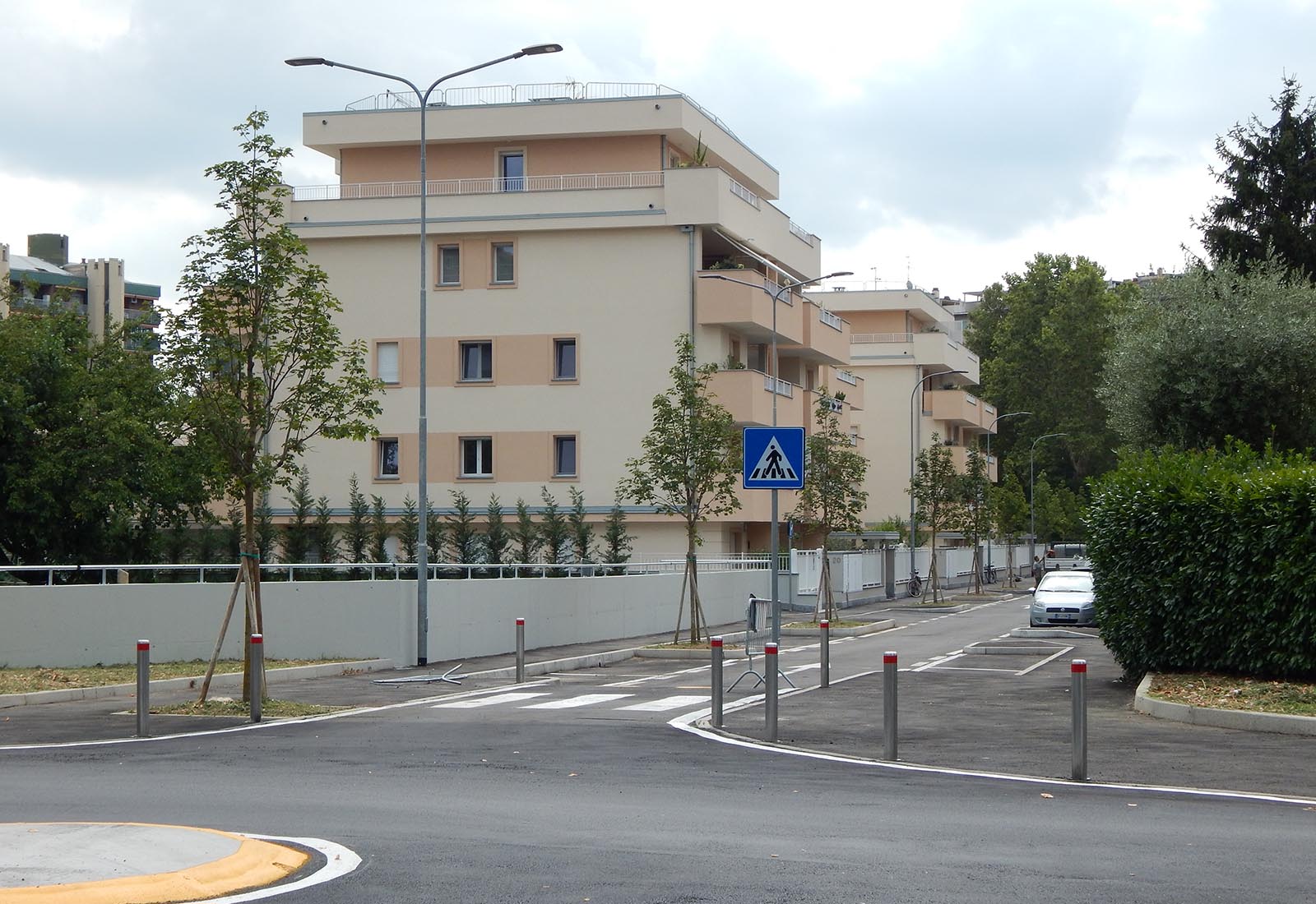 Residential buildings in Biringhello street in Rho - View