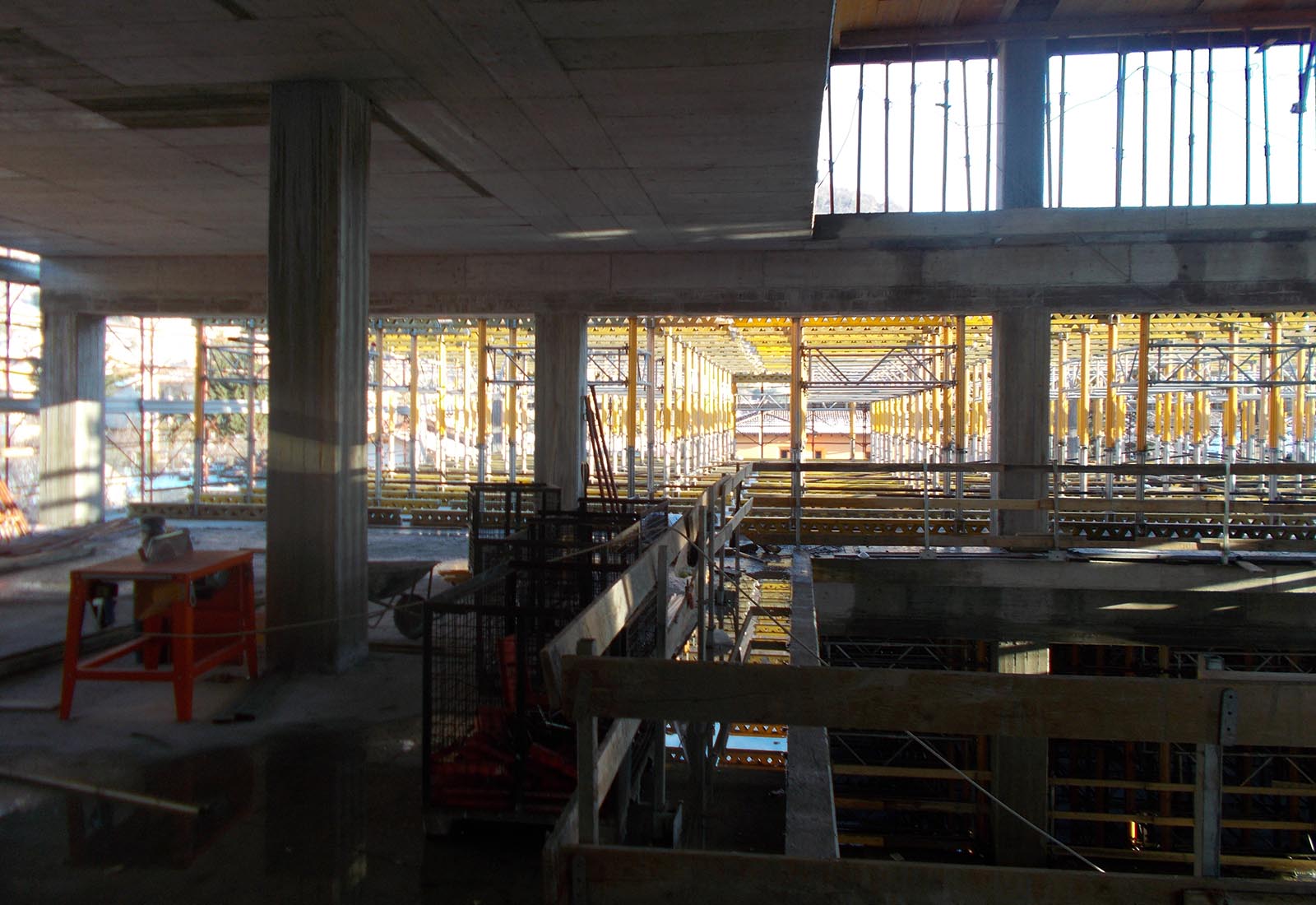 Scuola elementare a Gravedona - Il cantiere