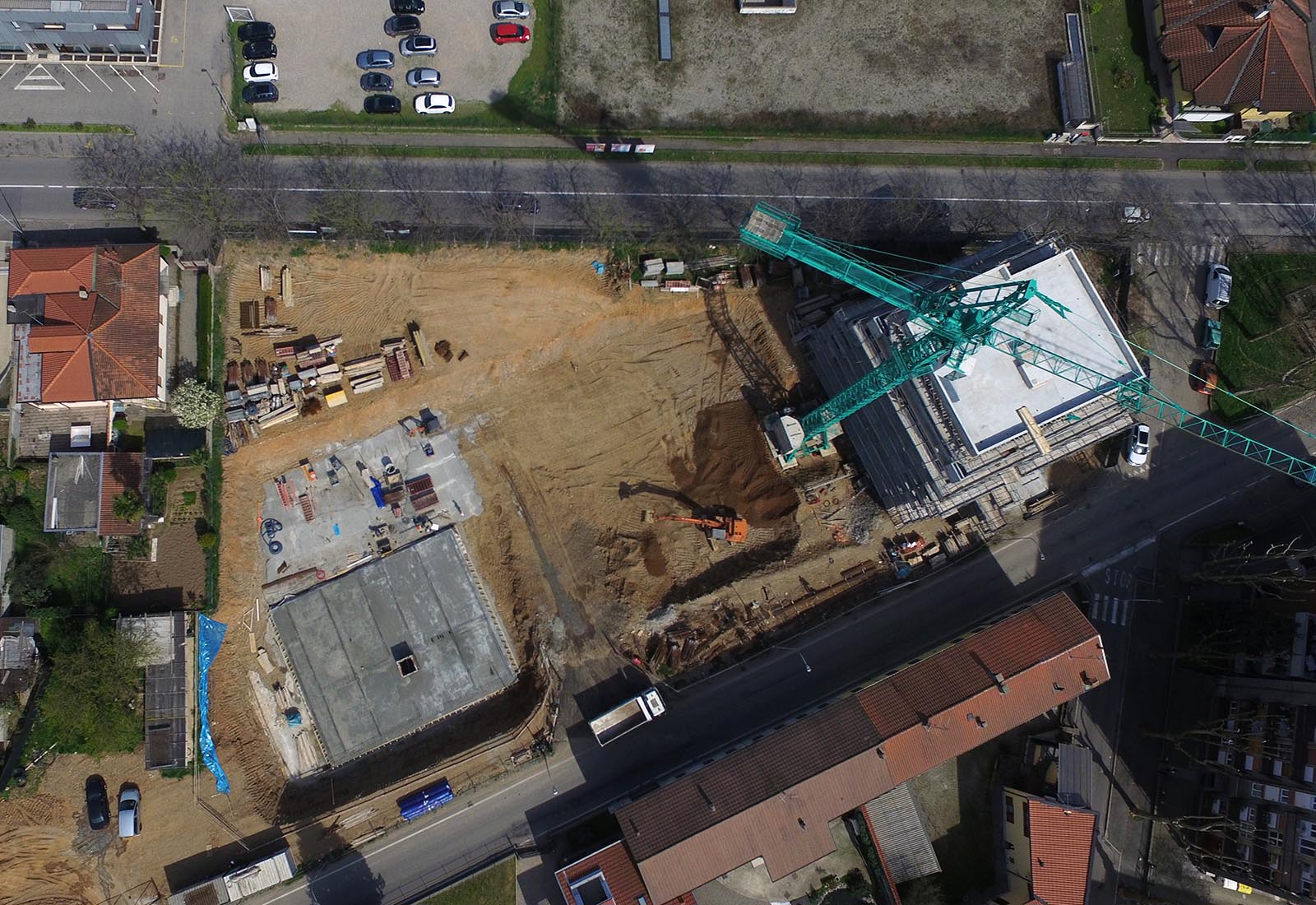 Residential buildings in Biringhello street in Rho - Aerial view of the construction site