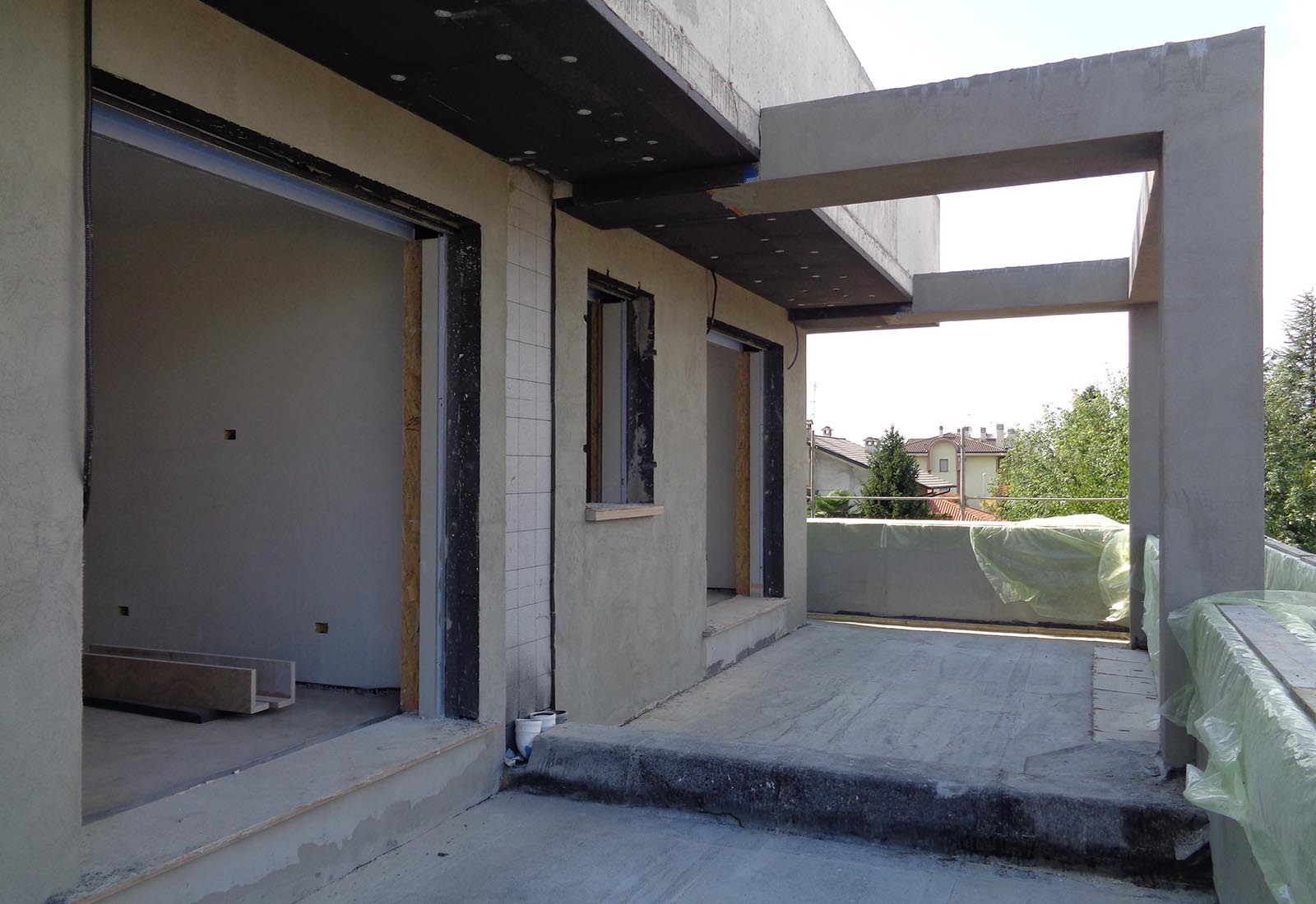 Residential building in Legnano street in Pregnana Milanese - Detail of the insulation