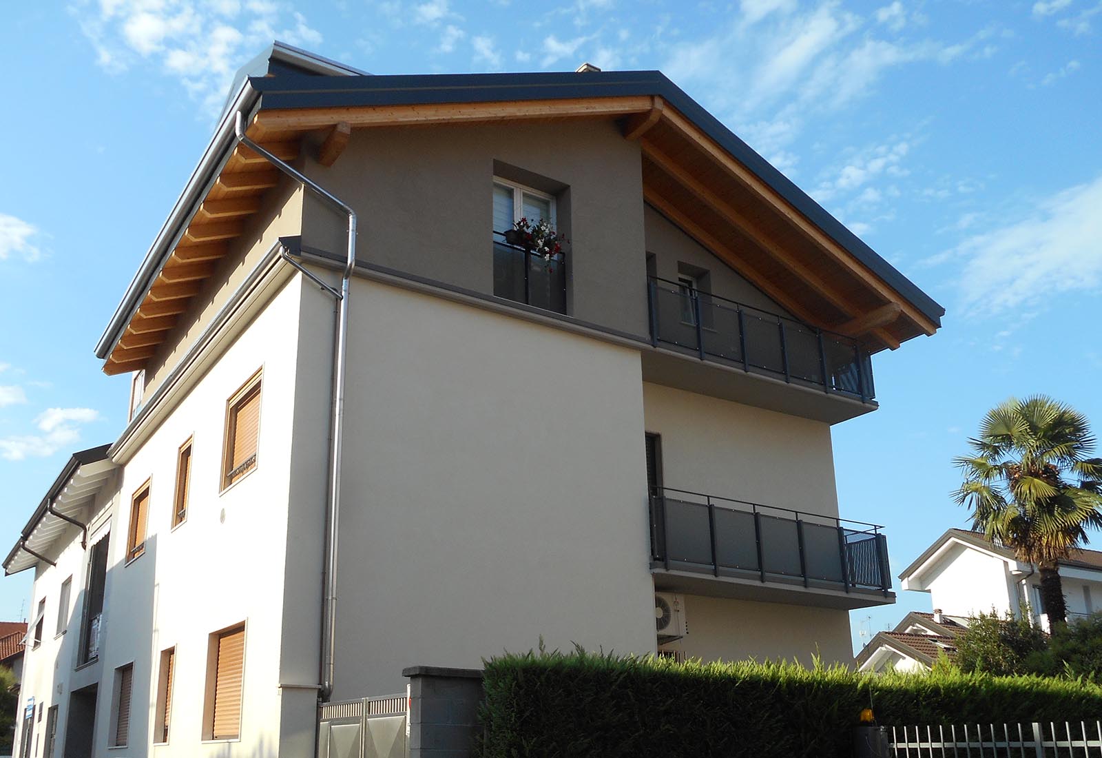 House in Crocefisso street in Rho - View