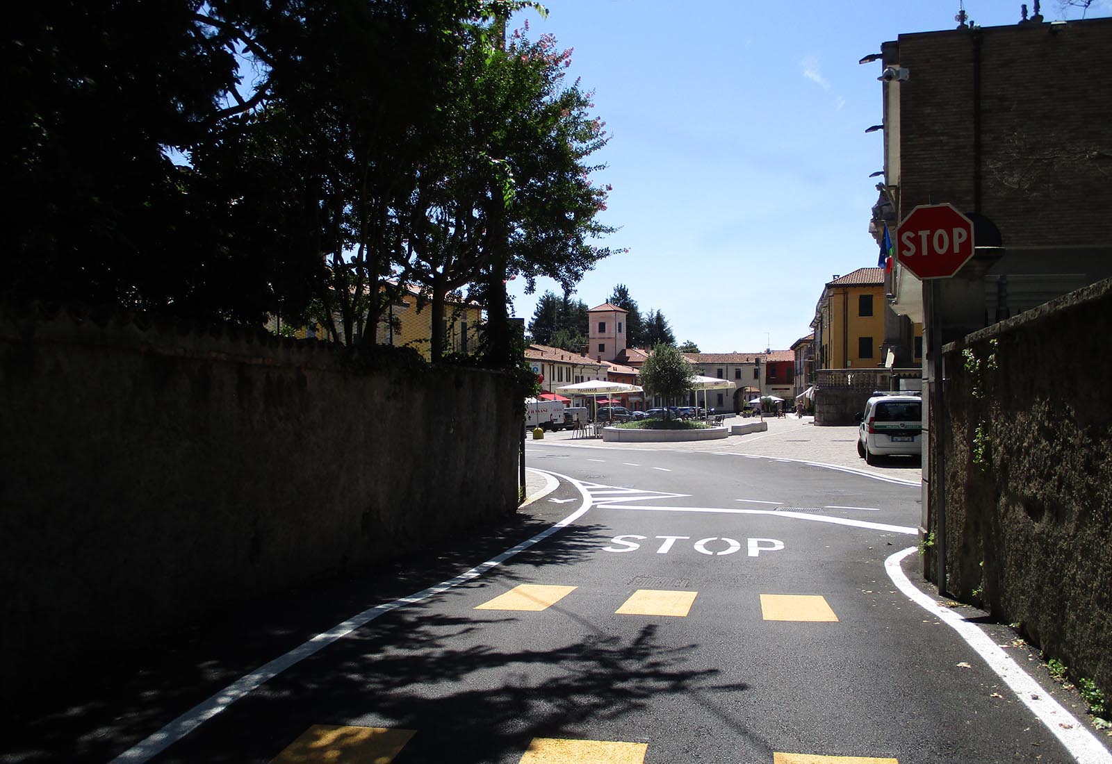 Piazza Libertà ad Appiano Gentile - Vista