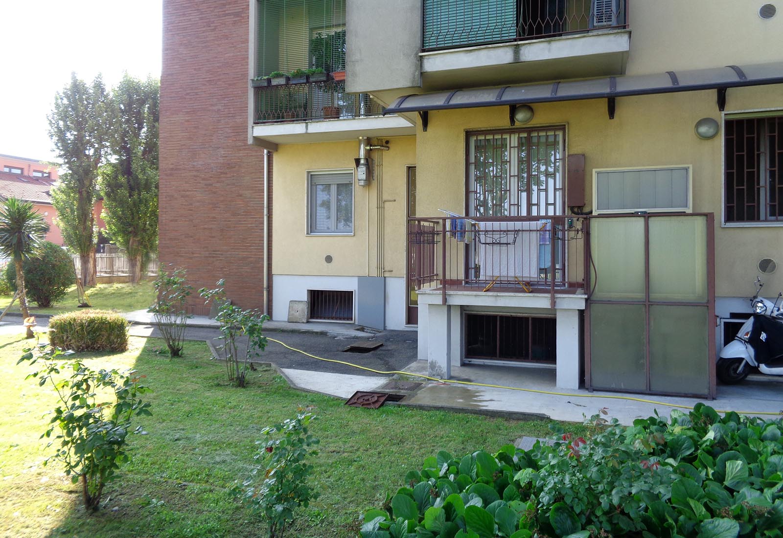 Apartment building in Tito Speri street in Rho - View