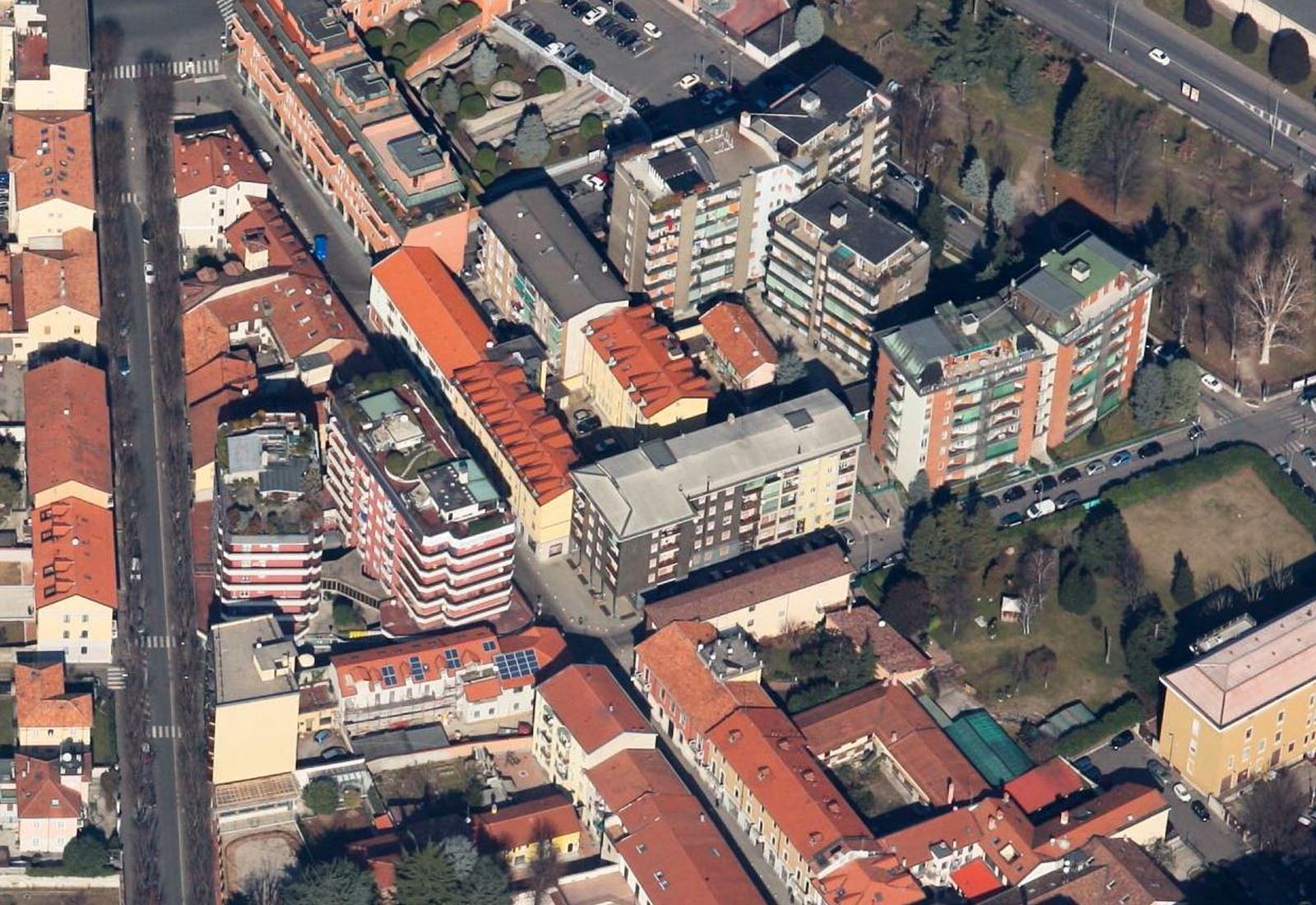 Apartment buildings complex in R. Serra street in Rho - Aerial view