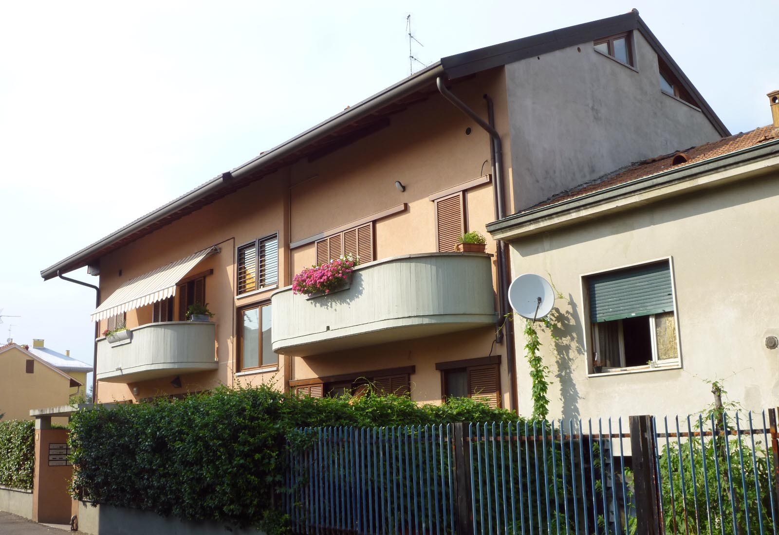 Apartment building in Monte Nero street in Rho - View