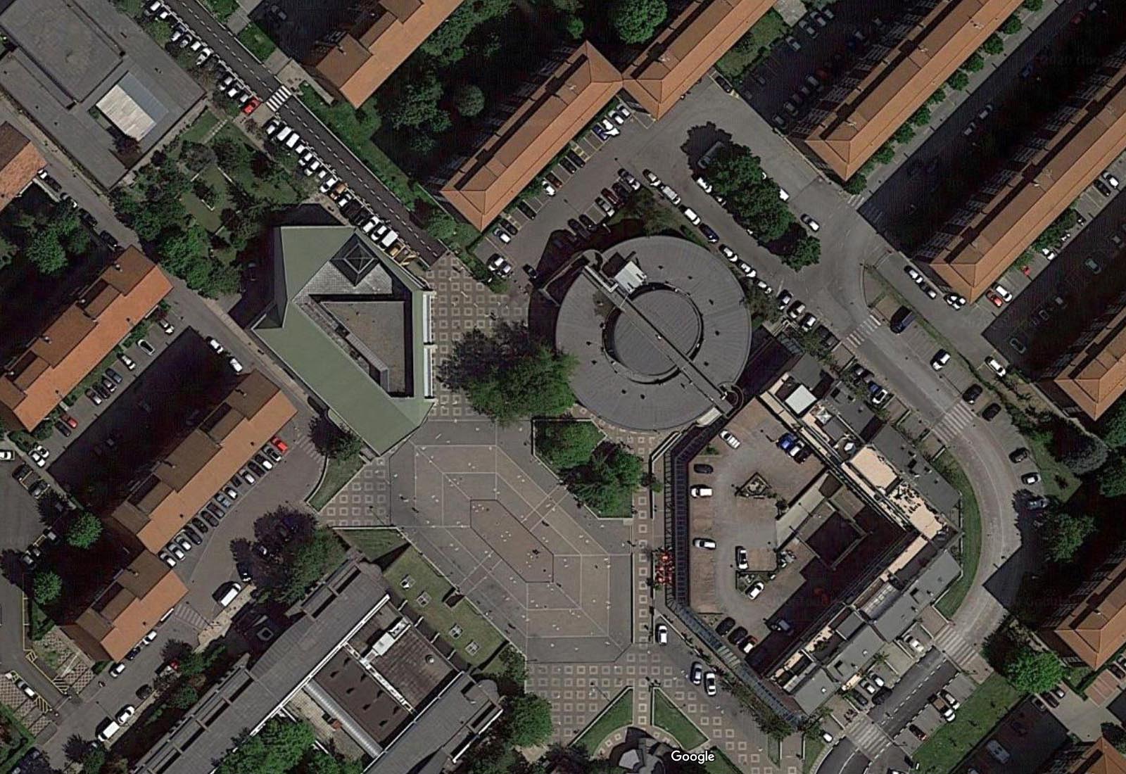 Centro civico di piazza Puccini a Pieve Emanuele - Vista aerea zenitale