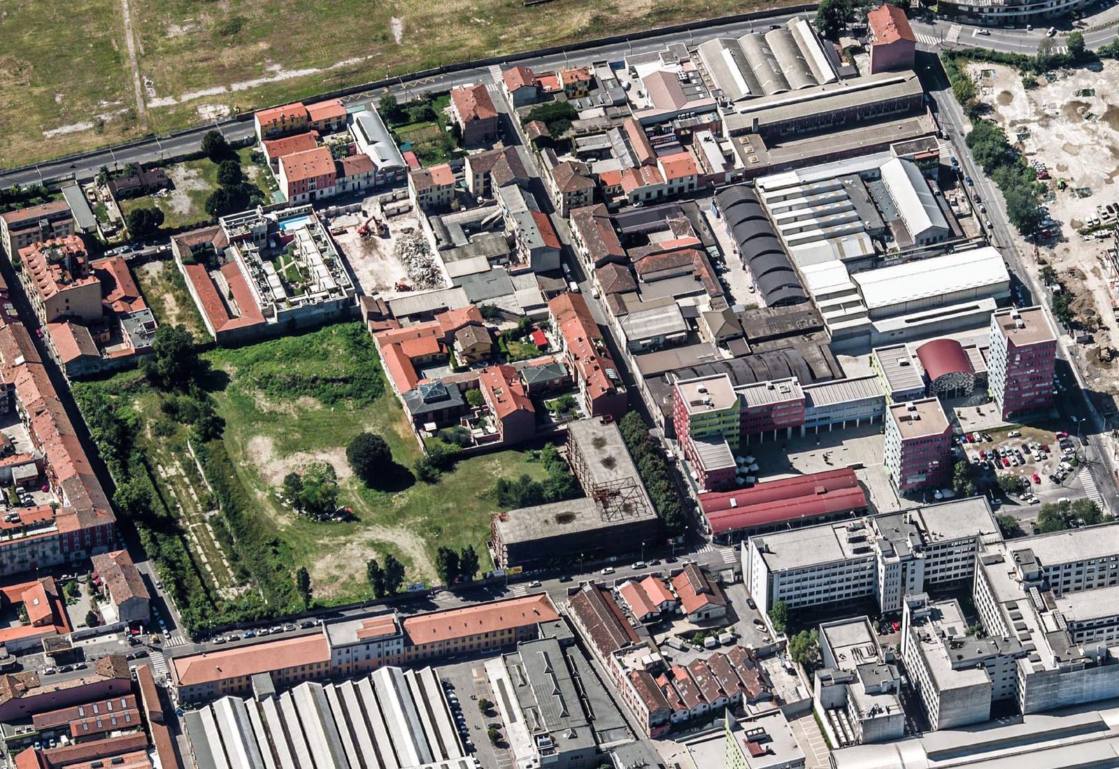 Opere di urbanizzazione a Milano in via Durando - Vista aerea
