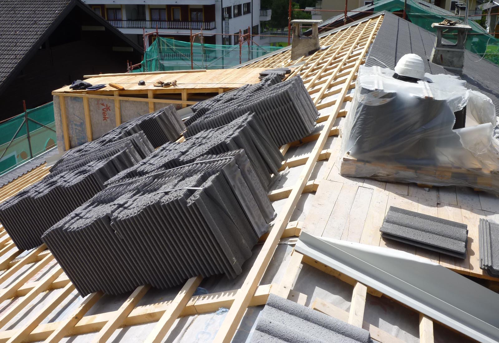 Residential building renovation in Aprica - Roof renewal