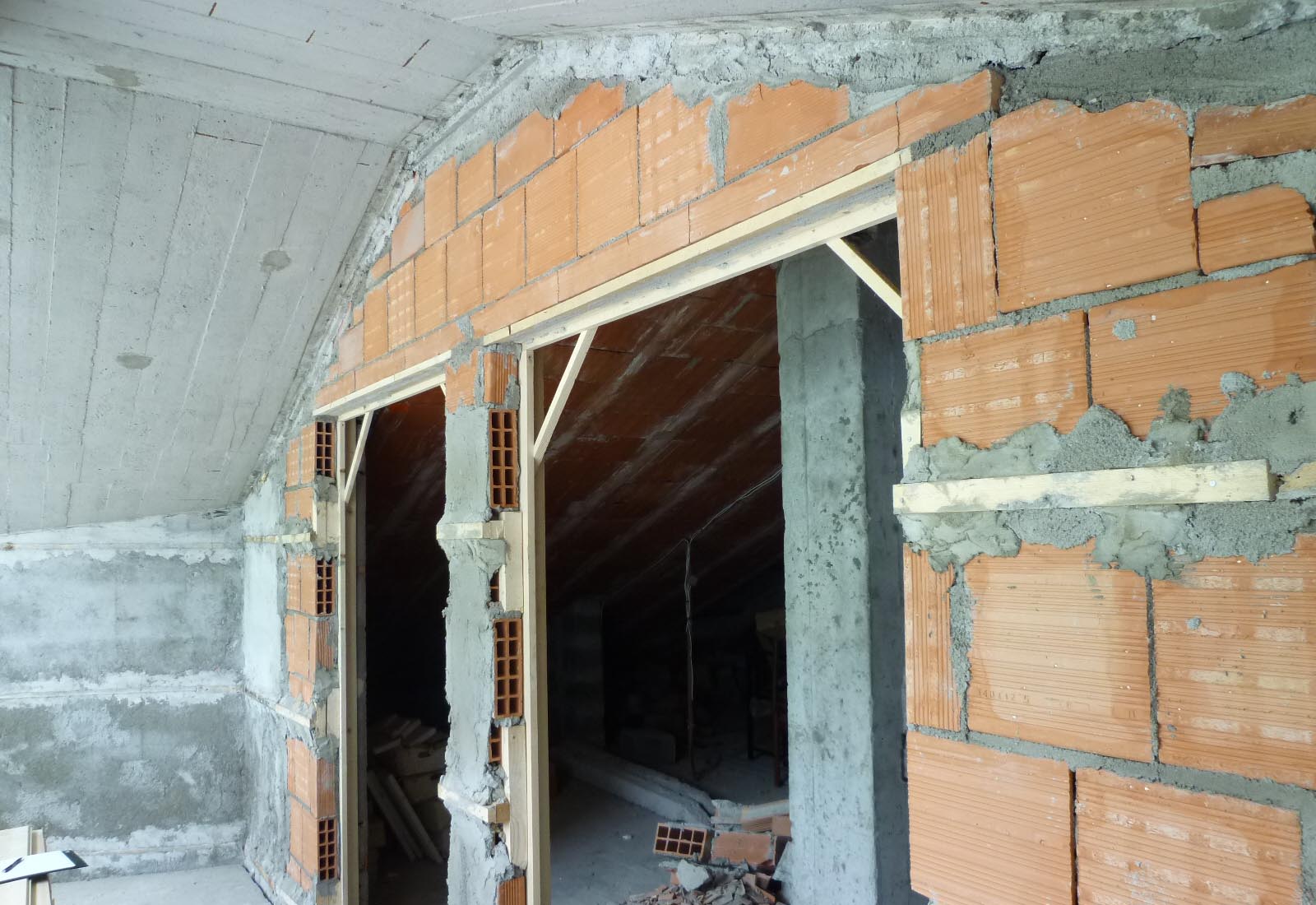 Residential building renovation in Aprica - The attic