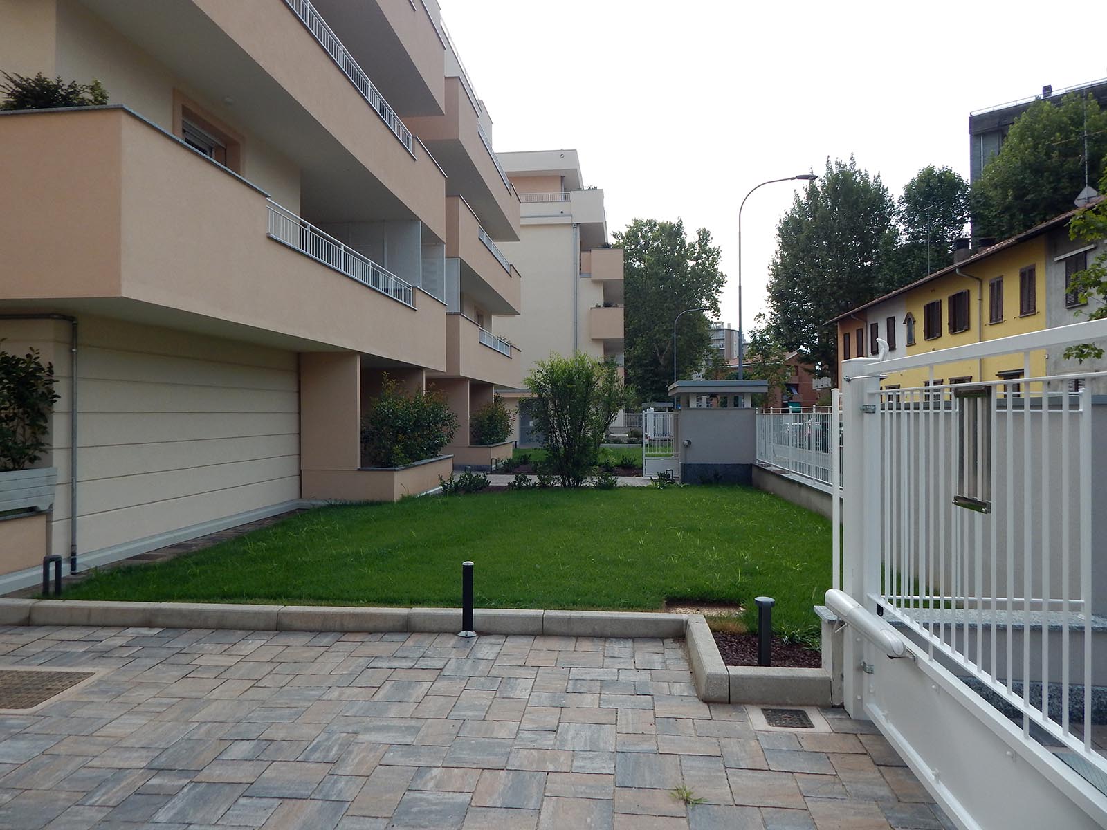 Residential buildings in Biringhello street in Rho - View