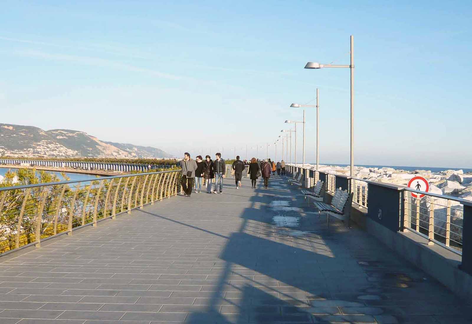 Expansion of the port of Loano - The promenade by the sea