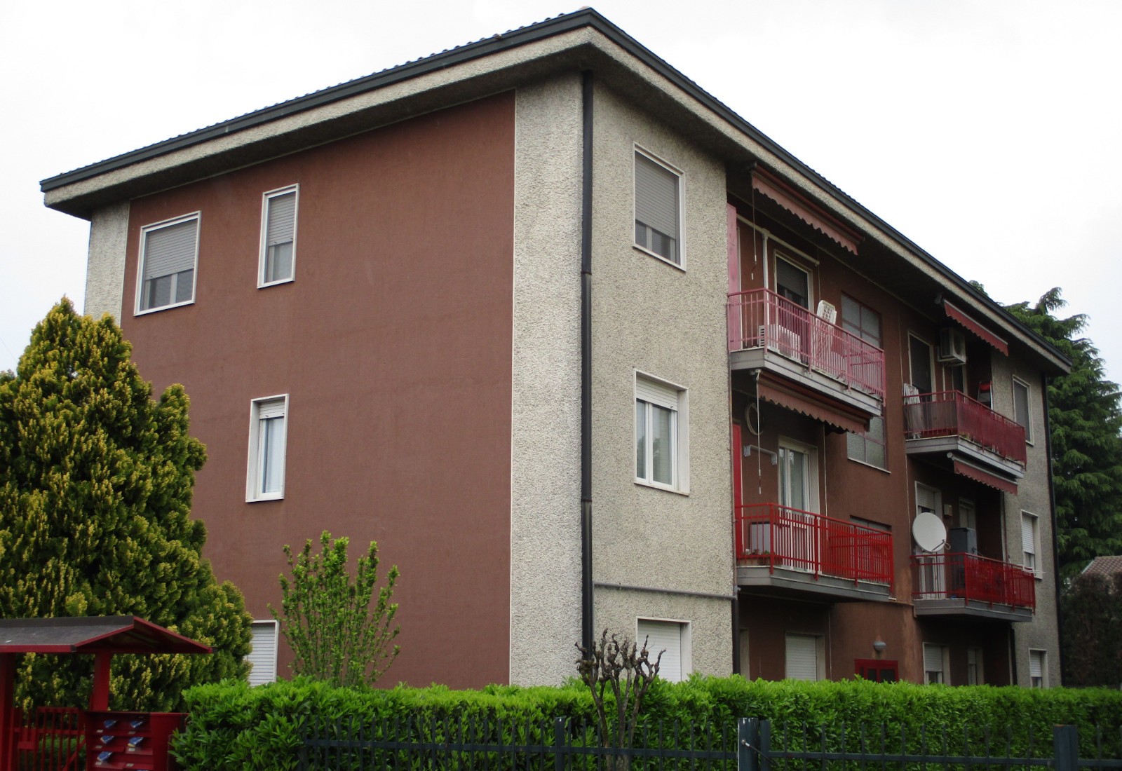 Residential ensemble (energy upgrading), 3 Gioberti street, Pogliano - View of the current situation