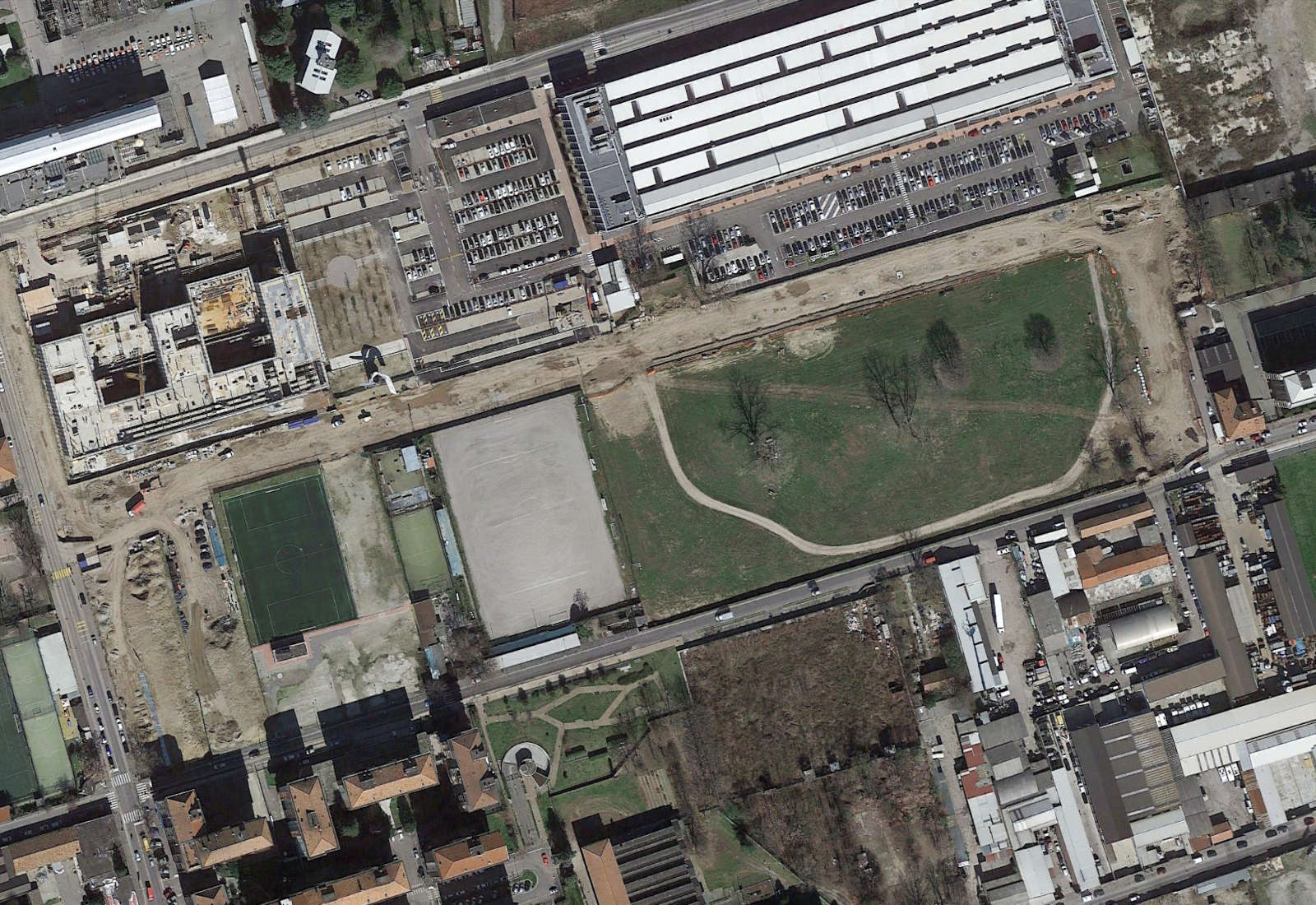 Urbanizzazioni del centro direzionale Siemens a Milano - Vista zenitale del cantiere