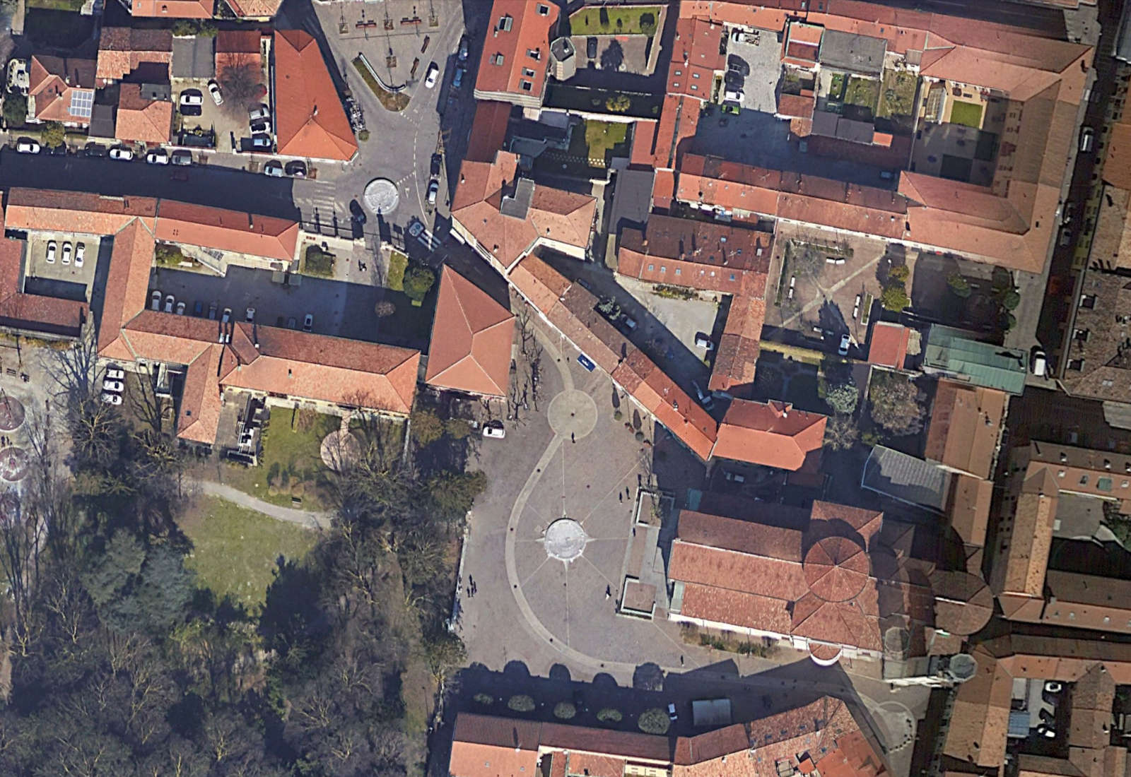 Opere di urbanizzazione Piano del Centro a Brugherio - Vista zenitale piazza Battisti e piazza Roma